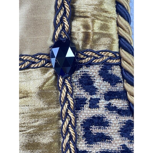 Villa Bacci Leopard Cheetah Animal Print Gold Black Luxury Christmas Stocking - Picture 5 of 11